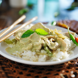 Food Delivery in Korea Thai Green Curry from FUEL Weekly