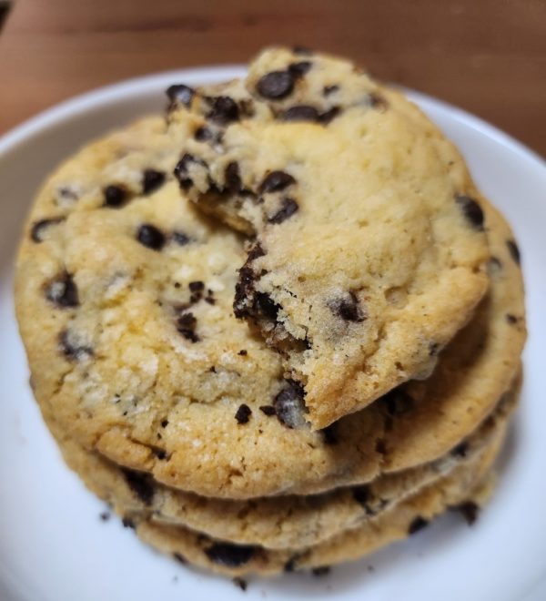 Chocolate Chip Cookies by FUEL Weekly. Delivery anywhere in Korea
